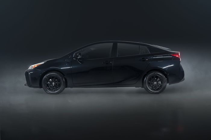 Toyota Prius Nightshade