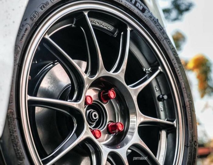 Weds Sport TC-105X ring 17x7,5 inci