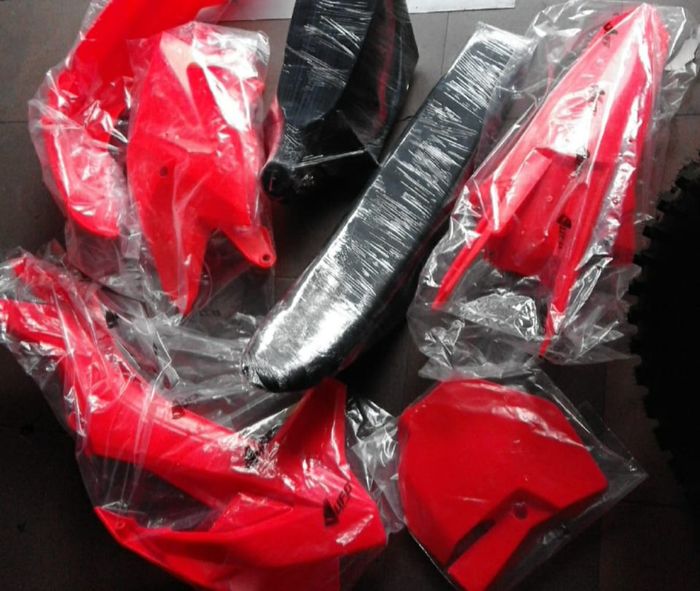 Body set KTM 250 EXC tersedia di Kabisamx Trailshop