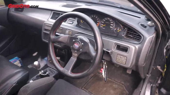 Pakai setir replika Spoon