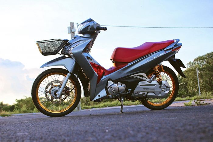 Modifikasi Honda Wave 125i yang sungguh  menawan