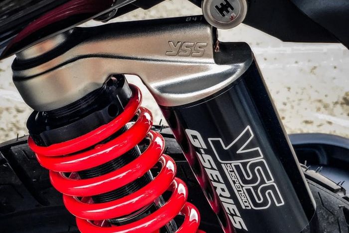 Suspensi belakangnya diganti dengan YSS G-Series
