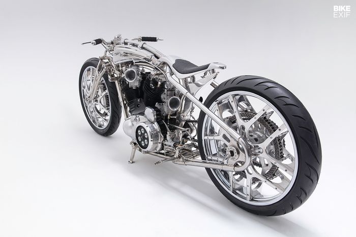 Pengeremannya ada di dalam pelek dong