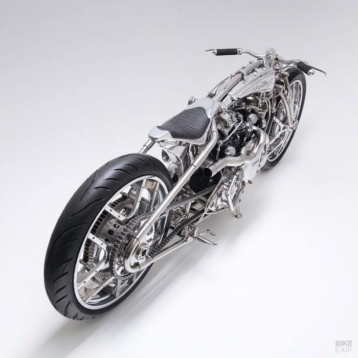 Boardtracker kustom yang tampil super unik dan sangar