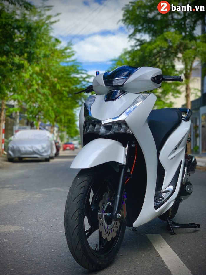 Modifikasi Honda SH150i yang elegan