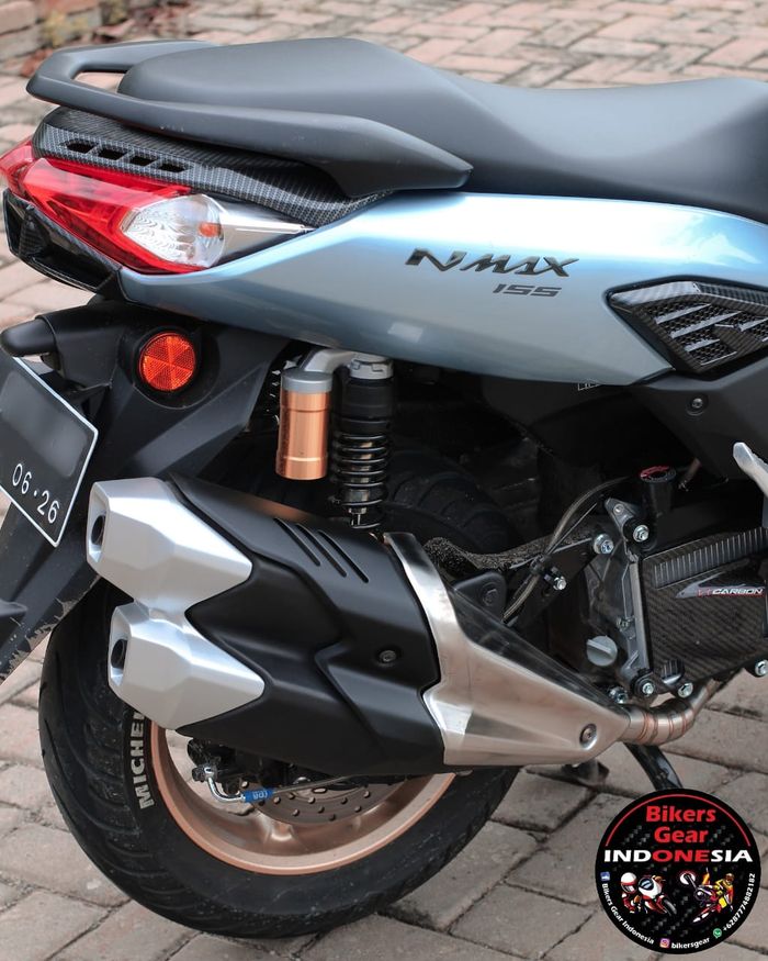 Silincer knalpot ori Honda CBR250RR terpasang di Yamaha All New NMAX.