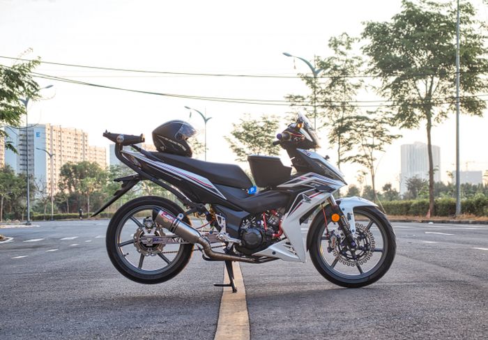 Modifikasi Honda Supra GTR 150 yang keren banget