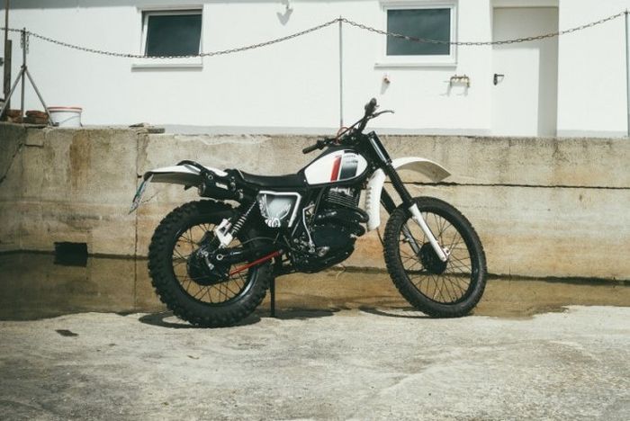 Honda XL500 scrambler yang tampil keren