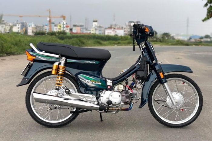 Modifikasi Honda Dream yang super keren
