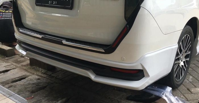 Body kit Tithum untuk Toyota Kijang Innova Reborn di Automania