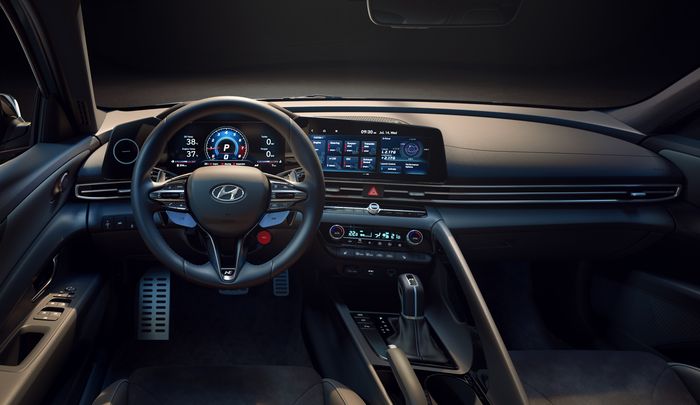Interior Hyundai Elantra N.