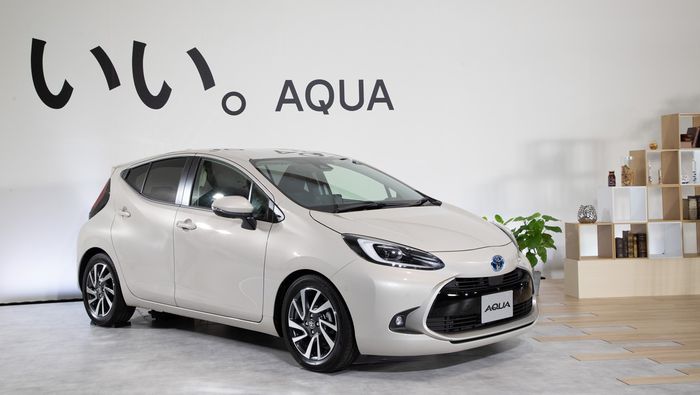 Toyota Aqua meluncur di Jepang (19/7).