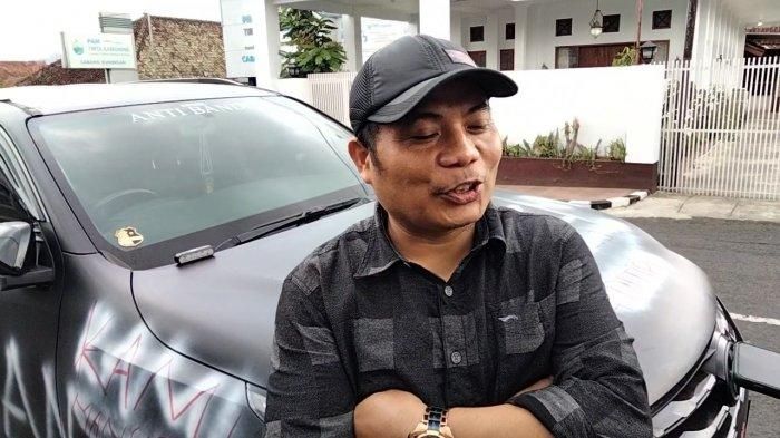Muhamad Ali, pemilik Toyota Fortuner yang dicorat-coret di Kuningan, Jawa Barat.