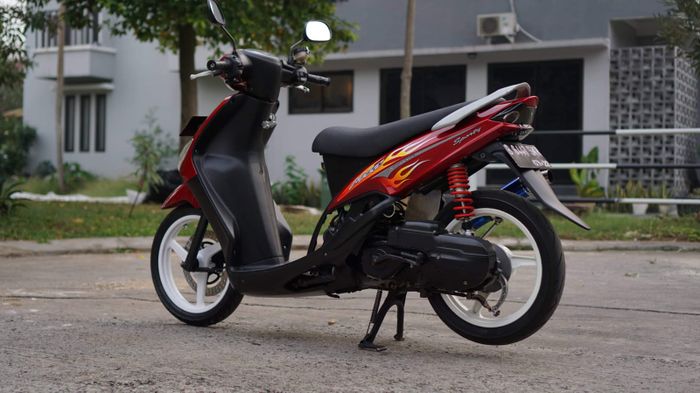 Yamaha Mio berbodi standar pabrik, tapi banyak ubahan