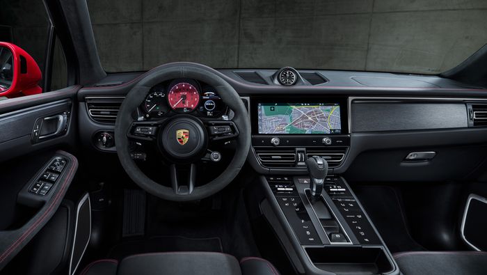 Interior Porsche Macan GTS versi facelift.