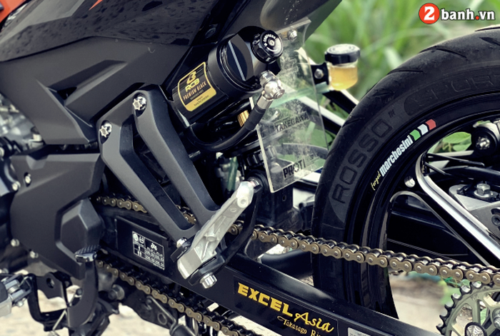 Suspensi belakang diganti dengan RCB