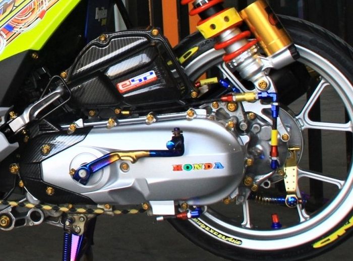 Sektor kaki-kaki belakang Honda BeAT