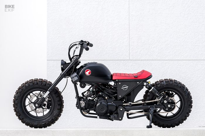 Honda Monkey 125 bobber yang super sangar