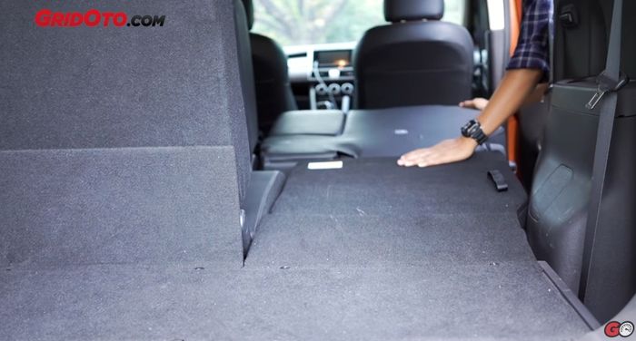 Kabin Mitsubishi Xpander Cross lebih fleksibel untuk bawa barang besar