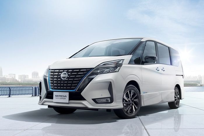 Mobil listrik Nissan Leaf meluncur sebentar lagi, mobil elektrifikasi e-Power baru segera menyusul? Ilustrasi: Nissan Serena e-POWER.