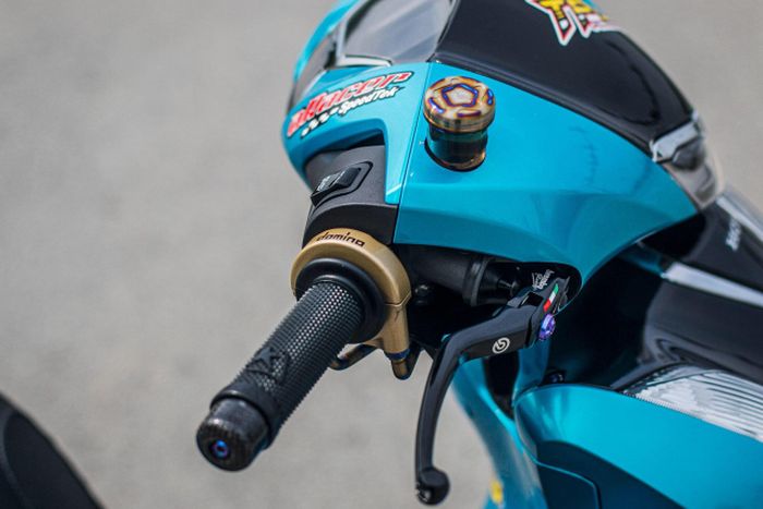 Master rem diganti dengan Brembo dan disematkan gas spontan Domino