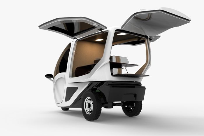 Kendaraan roda tiga bertenaga listrik PowerAce