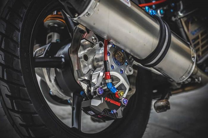 Rem belakang pakai model cakram