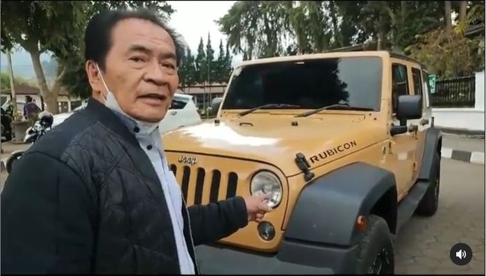 Jeep Wrangler 2.8 Sport milik Kades Dieng, Sumberejo yang diperlihatkan Bupati Banjarnegara