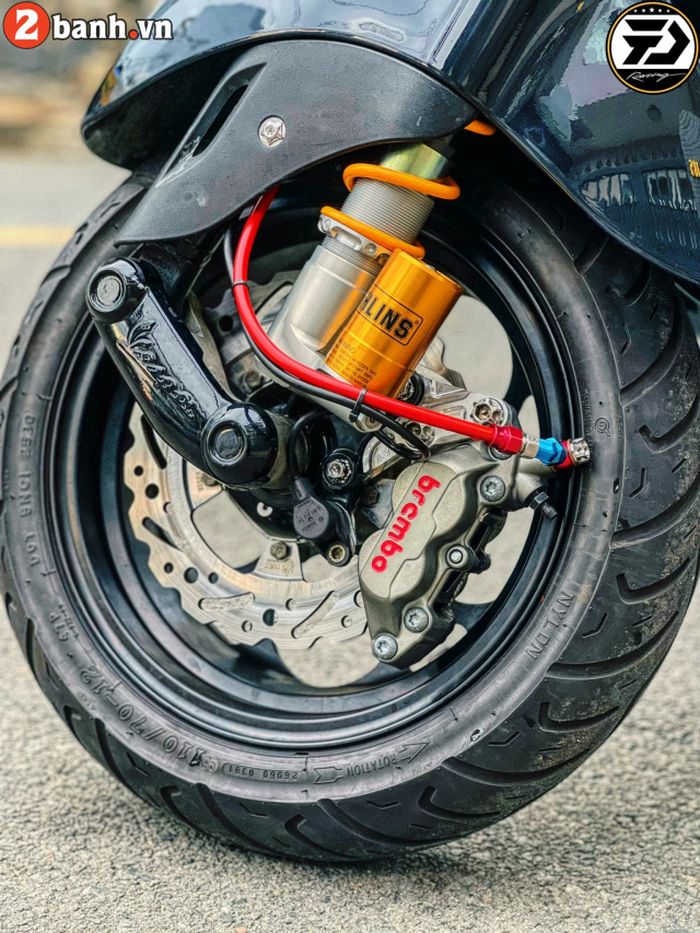 Tampilan kaki depannya yang sudah diupgrade total