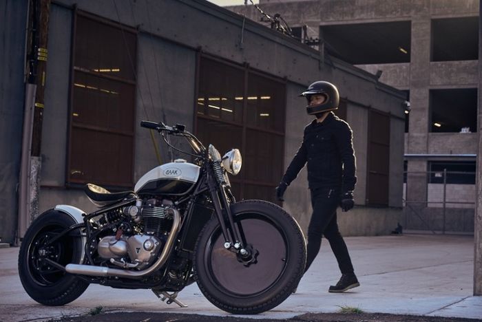 Roda belakang dan mesin hanya mendapatkan ubahan ringan