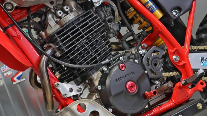 Sektor mesin mendapatkan beberapa part internal dan exhaust system baru