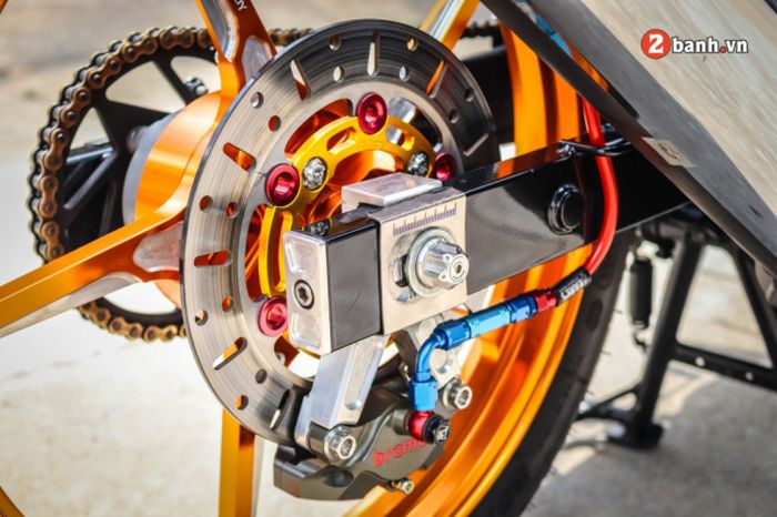 Rem belakang pun makin istimewa