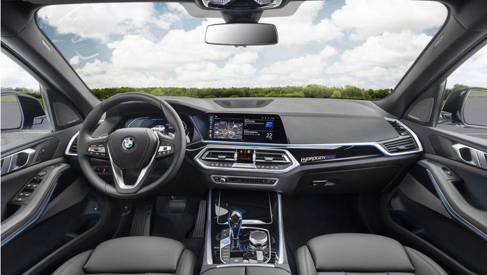 Interior BMW iX5 Hydrogen