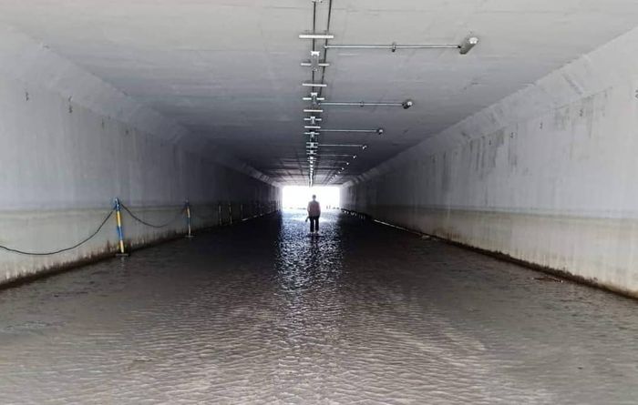 Tunnel 1 sirkuit Mandalika Lombok, Nusa Tenggara Barat (NTB) yang terendam air.