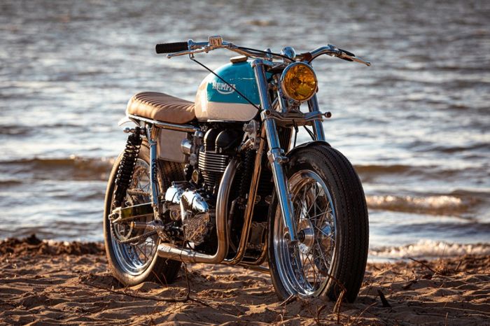 Tampilan depannya lebih simpel dan minimalis