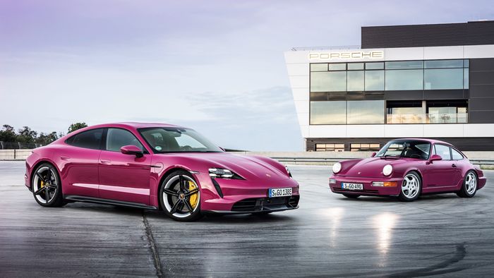 Porsche Taycan dapat penyegaran dengan opsi warna baru Rubystone Red.