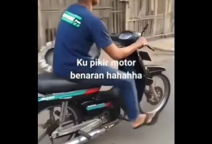 Honda Astrea jadi-jadian.