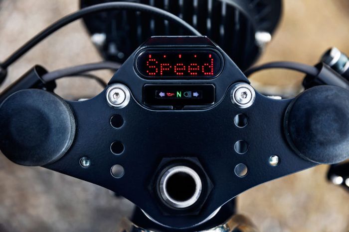 Tampilan area kokpitnya