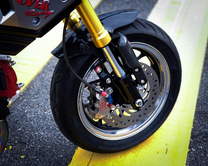 Kaki depan mendapatkan upgrade pengereman