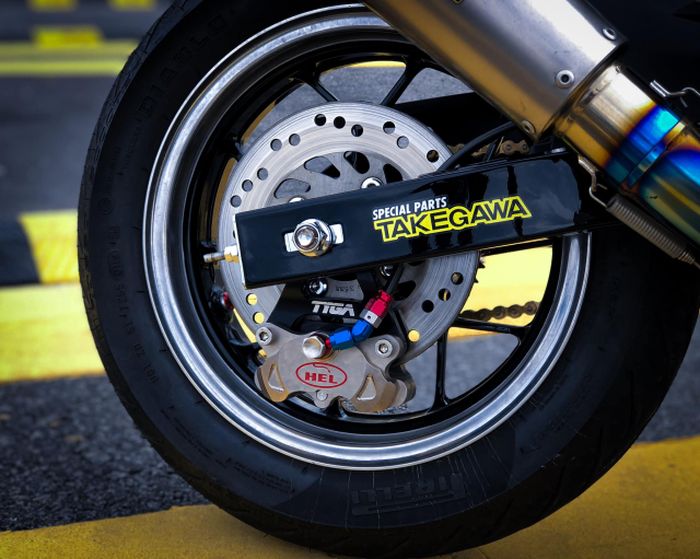 Rem belakang turut diupgrade