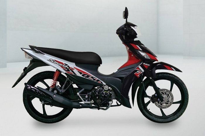 Motor baru Suzuki punya pilihan warna baru keren, konsumsi bensin lebih irit dari Honda BeAT.