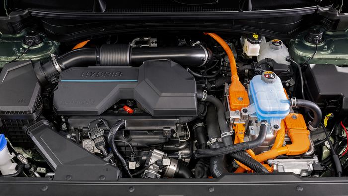 Mesin Kia Sportage versi Eropa dengan teknologi hybrid.