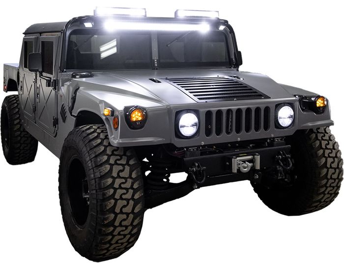 Tampilan keseluruhan Hummer H1 EV.