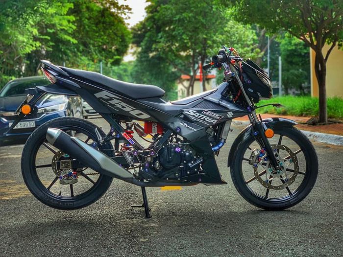 Modifikasi Suzuki Satria F150 yang apik