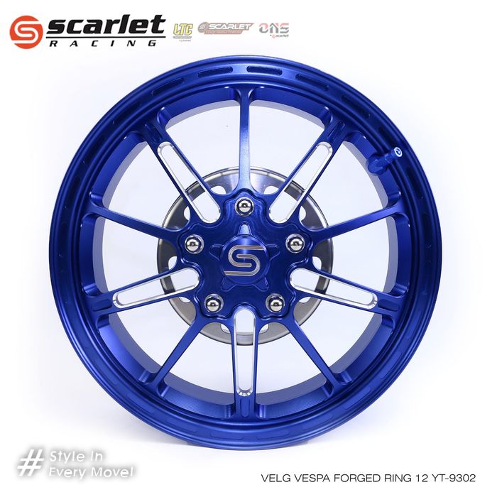 Pelek Vespa modern Scarlet Racing tipe YT-9302 warna blue dilengkapi drum brake, bisa untuk rem belakang tromol ataupun cakram