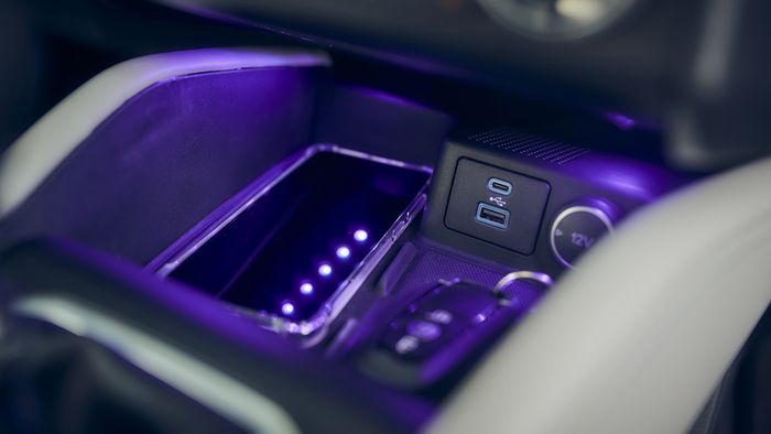 Sinar UV-C yang terdapat pada konsol tengah Mindfulness Concept Car.