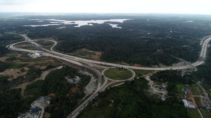 Ilustrasi. Jasa Marga targetkan pengoperasian jalan tol baru hingga akhir 2021 nanti. 