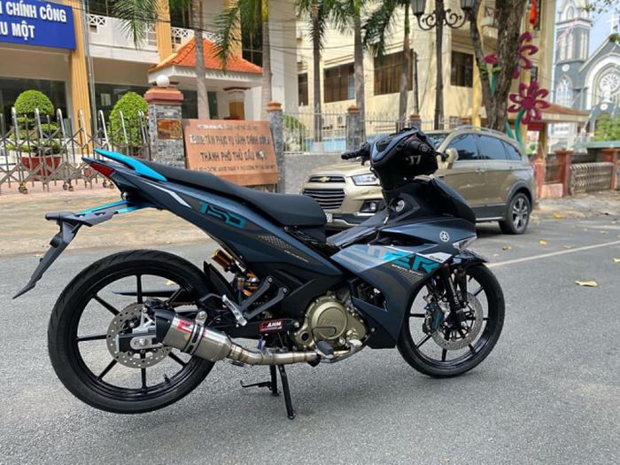 Modifikasi Yamaha MX King 150 yang simpel tapi dengan hasil maksimal