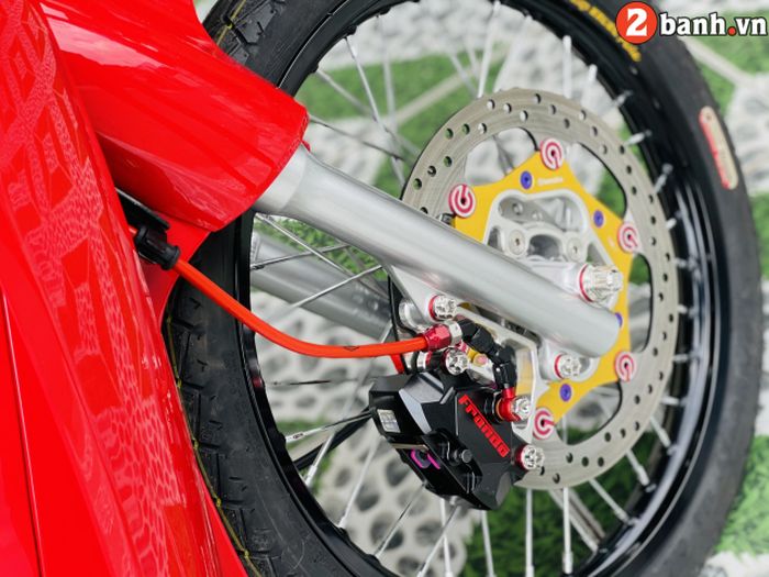 Untuk kaki-kakinya mendapat upgrade istimewa