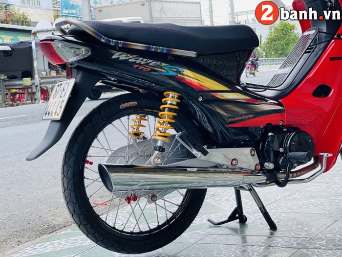 Shock belakang pakai Ohlins